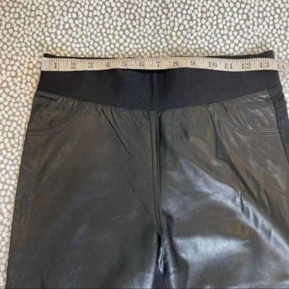 Black Faux Leather Stretchy Pants/ Jeggings Size S/M - Picture 8 of 9